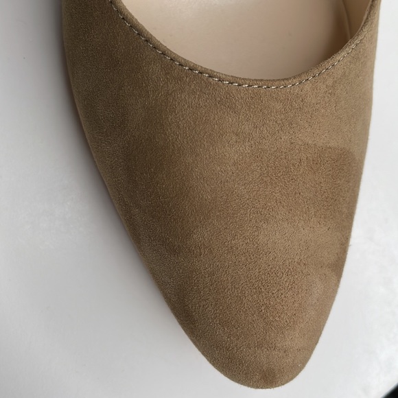 Nine West suede leather heel pumps in light brown/camel, rounded heel,  size 9 M - Picture 6 of 9